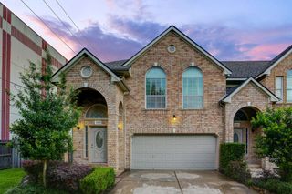7630 N Linpar Court, Houston, TX 77040