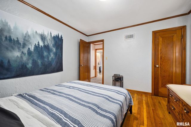 2306 LAURA Avenue, West Peoria, IL 61604