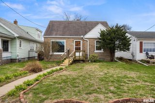 2306 LAURA Avenue, West Peoria, IL 61604