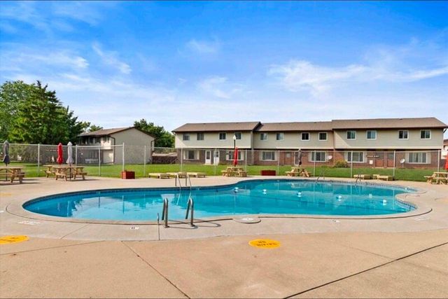 W167N11563 Westminster COURT, Germantown, WI 53022