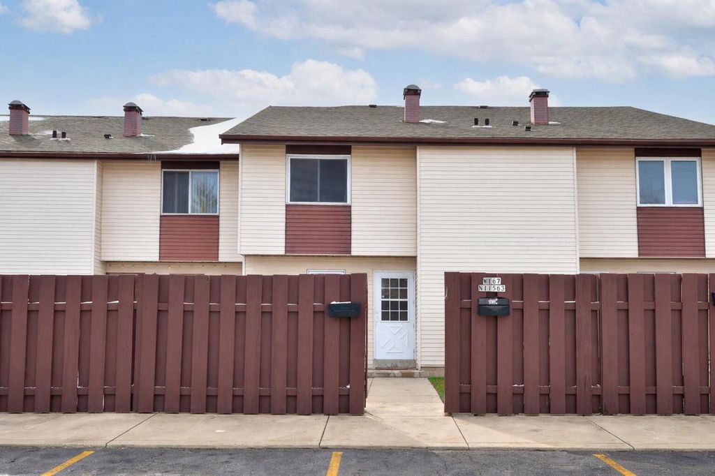 W167N11563 Westminster COURT, Germantown, WI 53022