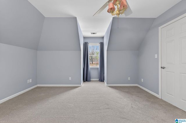 124 KINGSLEY ROAD, Alabaster, AL 35007