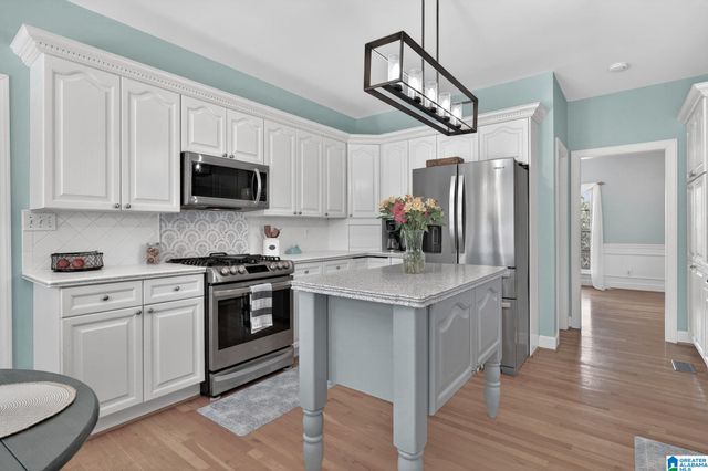 124 KINGSLEY ROAD, Alabaster, AL 35007