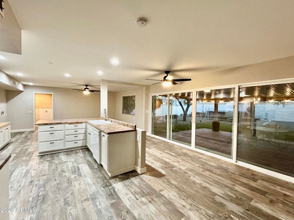 9831 W WRANGLER Drive, Sun City, AZ 85373 — photo 2