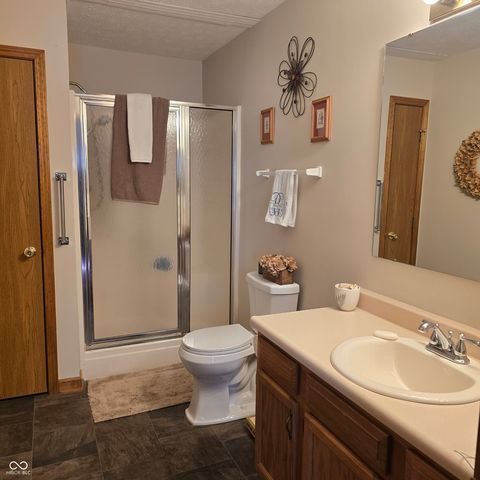 413 Dangerfield Drive, Beech Grove, IN 46107