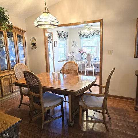 413 Dangerfield Drive, Beech Grove, IN 46107