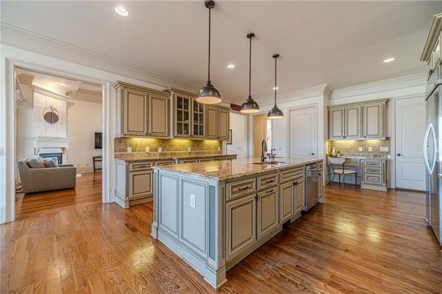 2262 Crimson King Drive, Braselton, GA 30517