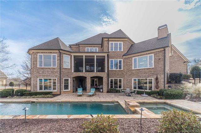 2262 Crimson King Drive, Braselton, GA 30517