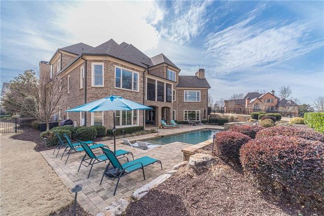 2262 Crimson King Drive, Braselton, GA 30517