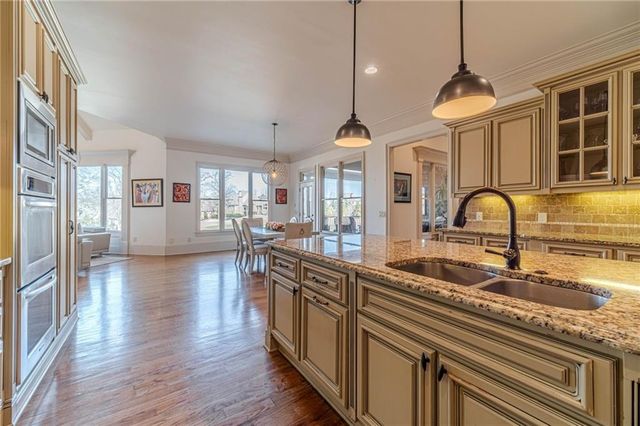 2262 Crimson King Drive, Braselton, GA 30517