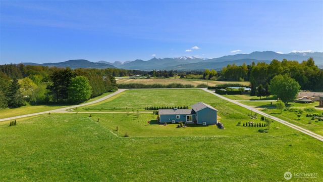 93 Buttercup Lane, Sequim, WA 98382