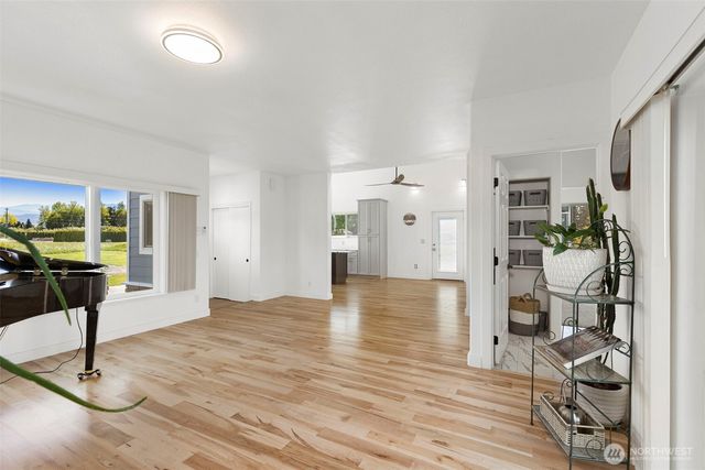 93 Buttercup Lane, Sequim, WA 98382