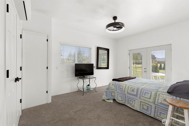 93 Buttercup Lane, Sequim, WA 98382