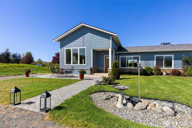 93 Buttercup Lane, Sequim, WA 98382