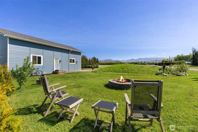 93 Buttercup Lane, Sequim, WA 98382