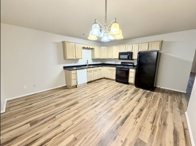 169 N Killdeer Drive, Farmington, AR 72730