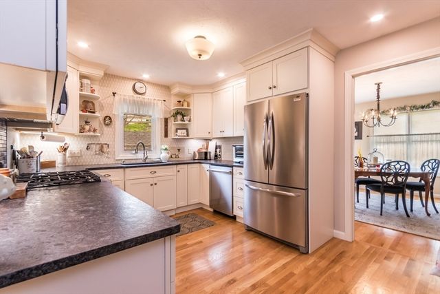 6 Aspen Rd 6, Bourne, MA 02532