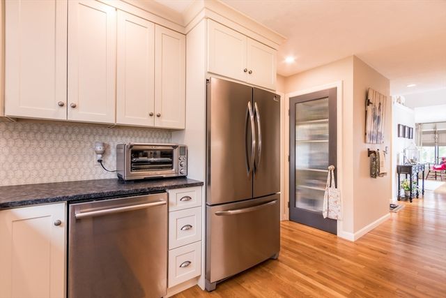 6 Aspen Rd 6, Bourne, MA 02532