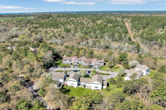 6 Aspen Rd 6, Bourne, MA 02532
