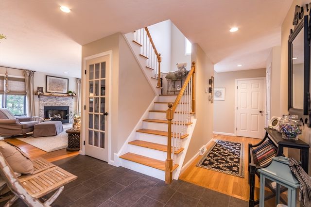 6 Aspen Rd 6, Bourne, MA 02532