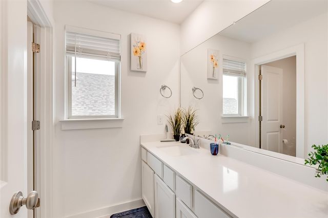 833 Whitetail DR, Round Rock, TX 78681