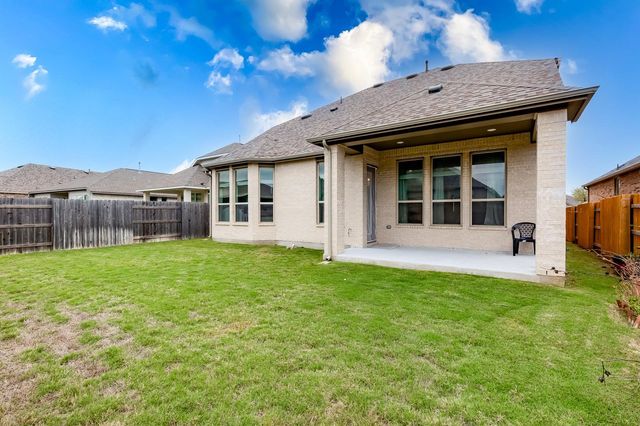 833 Whitetail DR, Round Rock, TX 78681