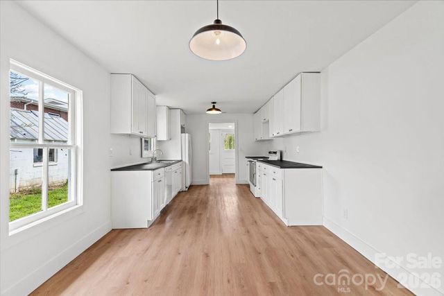 1623 Barnardsville Highway, Barnardsville, NC 28709