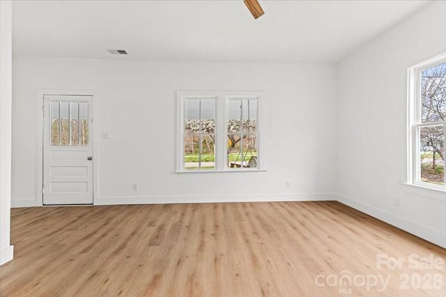 1623 Barnardsville Highway, Barnardsville, NC 28709