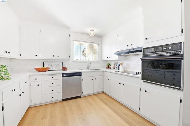 4584 Gertrude Dr, Fremont, CA 94536
