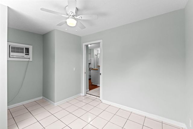 1439 W Broome Street, Lantana, FL 33462