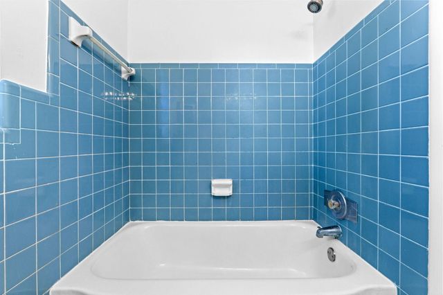 1439 W Broome Street, Lantana, FL 33462