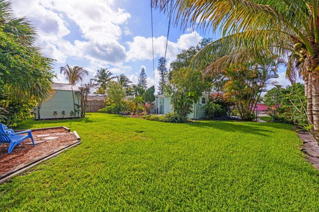 1439 W Broome Street, Lantana, FL 33462