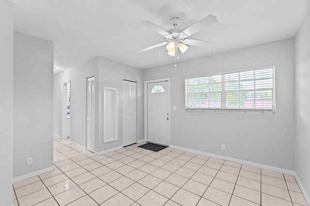 1439 W Broome Street, Lantana, FL 33462