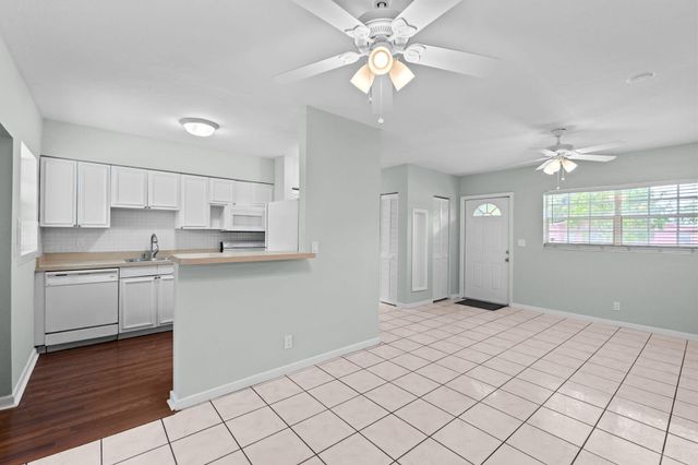 1439 W Broome Street, Lantana, FL 33462