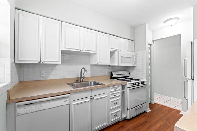 1439 W Broome Street, Lantana, FL 33462