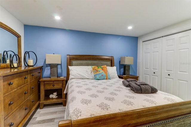 16212 W COURSE DRIVE, Tampa, FL 33624