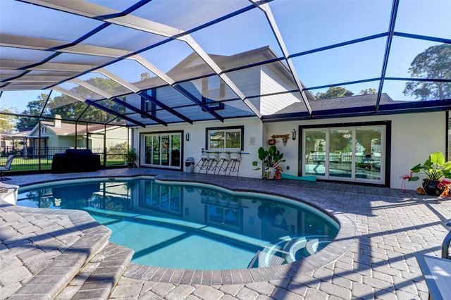 16212 W COURSE DRIVE, Tampa, FL 33624