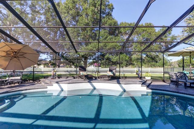 16212 W COURSE DRIVE, Tampa, FL 33624