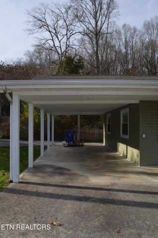 106 Cedar Lane, Oak Ridge, TN 37830