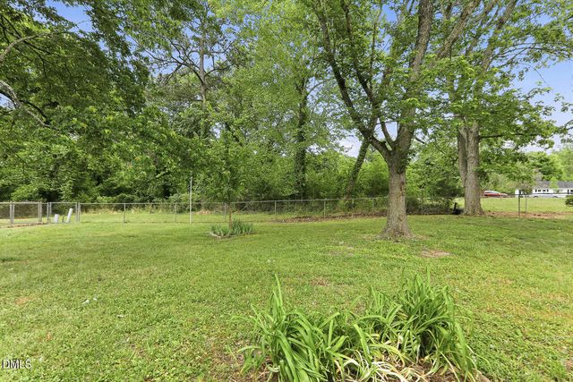 4904 Fox Hunt Drive, Durham, NC 27712