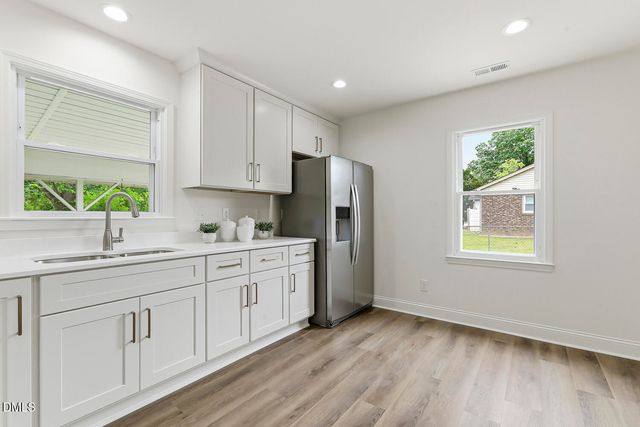 4904 Fox Hunt Drive, Durham, NC 27712