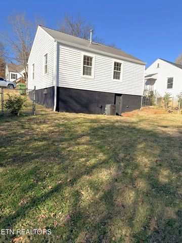 1210 Morningside Ave, Maryville, TN 37804