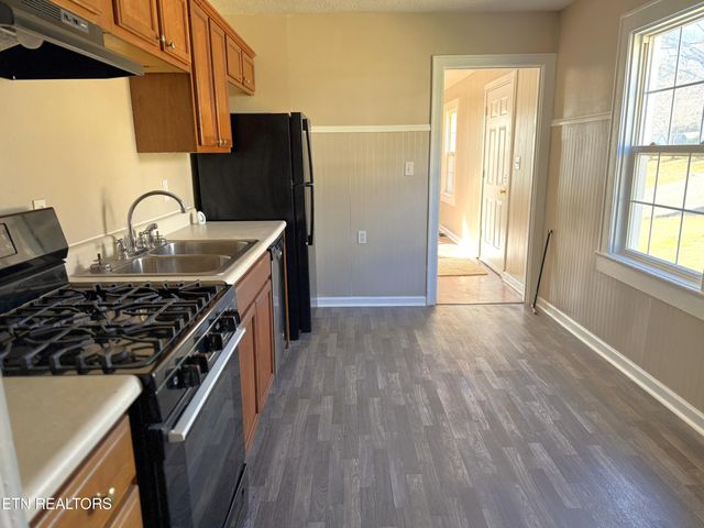 1210 Morningside Ave, Maryville, TN 37804