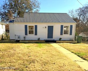 1210 Morningside Ave, Maryville, TN 37804