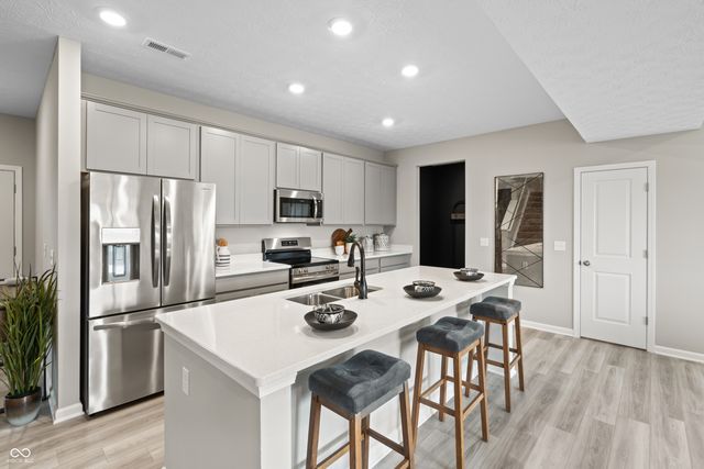 1549 Pebble Beach Drive, Pendleton, IN 46064