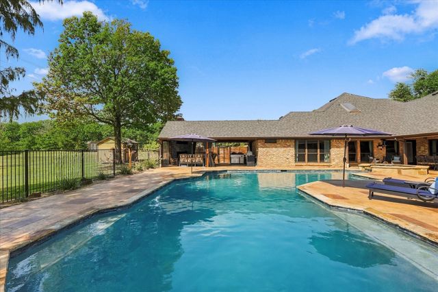 3801 Post Oak Road, Flower Mound, TX 75022
