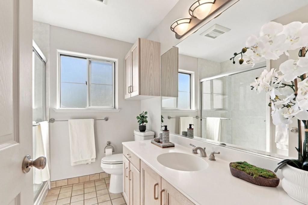 Image 27 of property listing at 2329 Villa Place, Santa Clara, CA 95054