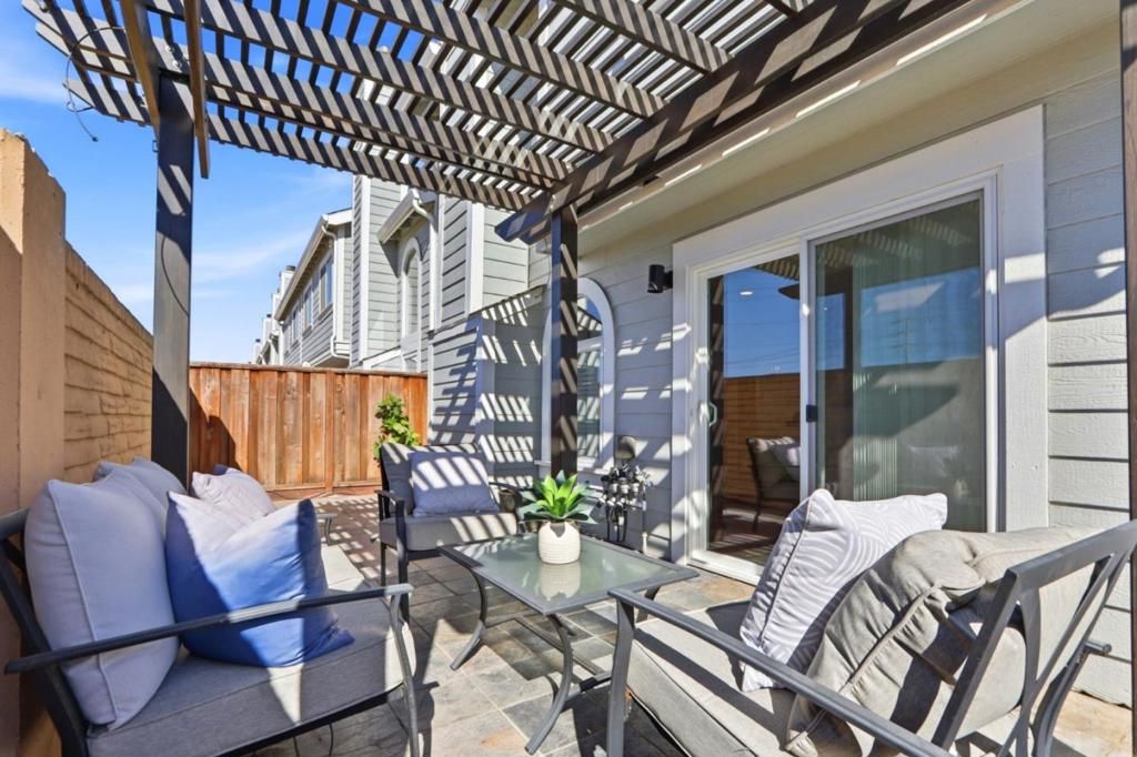Image 32 of property listing at 2329 Villa Place, Santa Clara, CA 95054