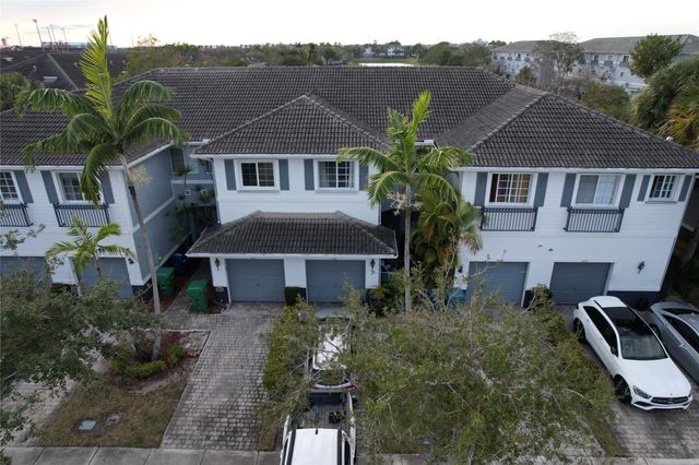 1421 NW 34th Way 1421, Lauderhill, FL 33311