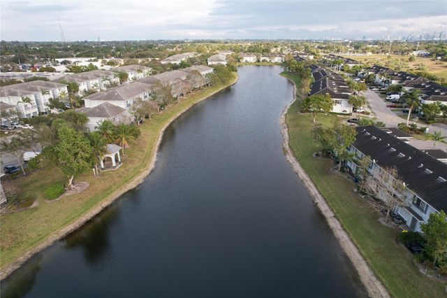 1421 NW 34th Way 1421, Lauderhill, FL 33311